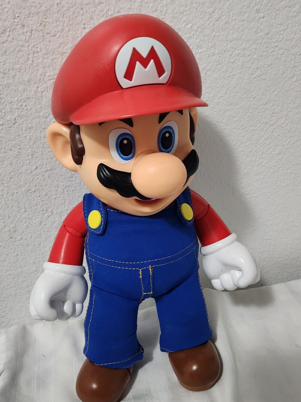 Super Mario